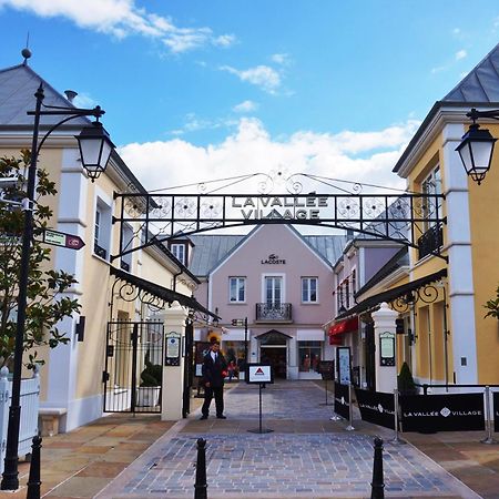 Sesame Duplex Disneyland Paris Netflix 6 Personnes Et 1 Bebe Avec Parking Apartment Bailly-Romainvilliers Exterior foto